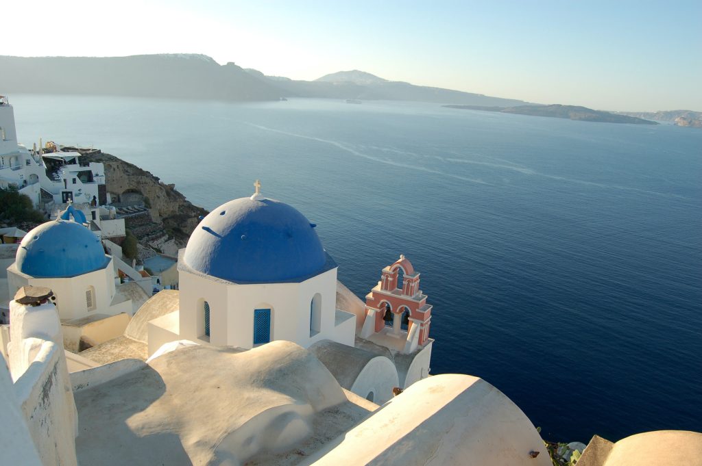 Greece style luxury travel guide