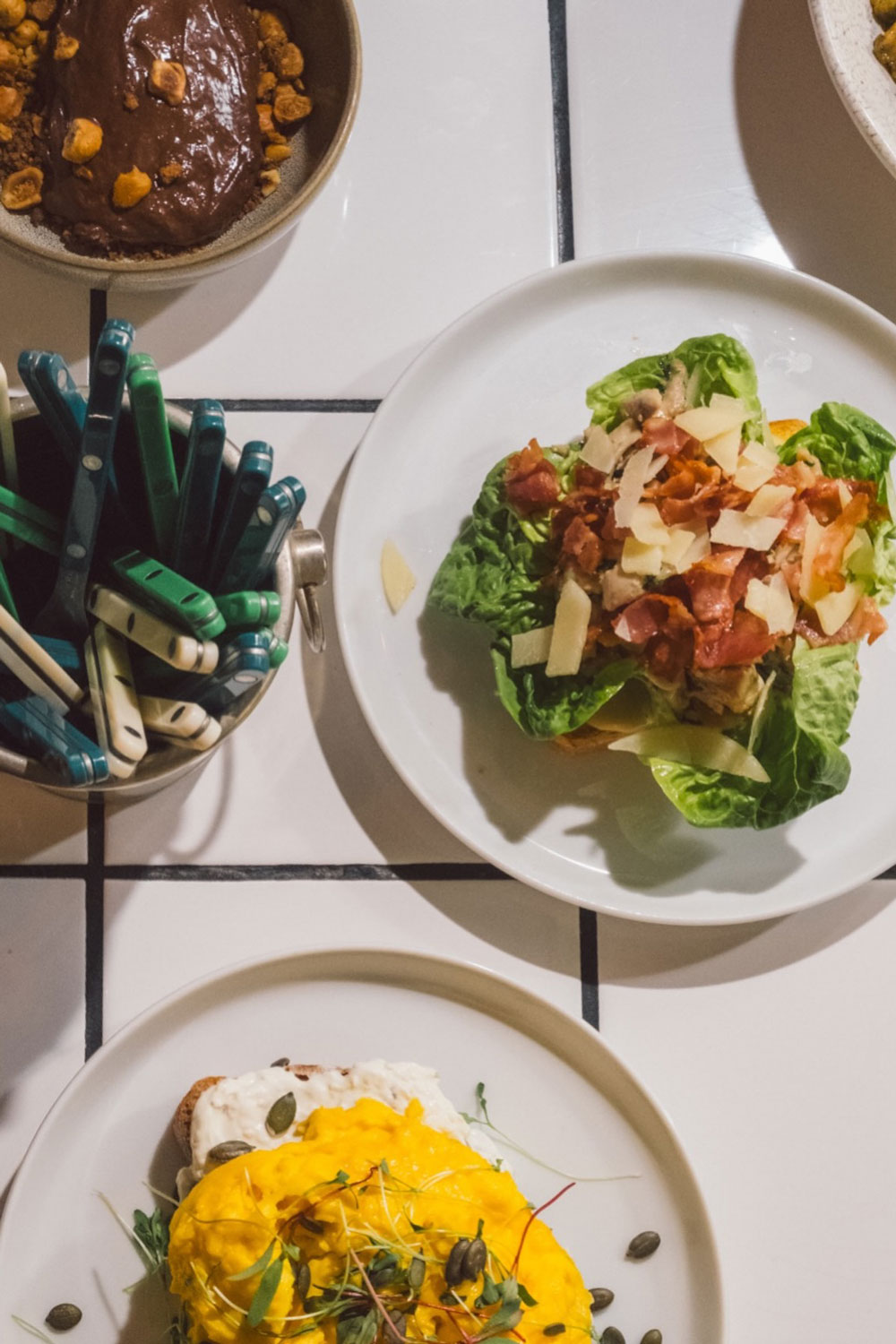 Cafe Janis Lisbon Lisboa Portugal restaurant review