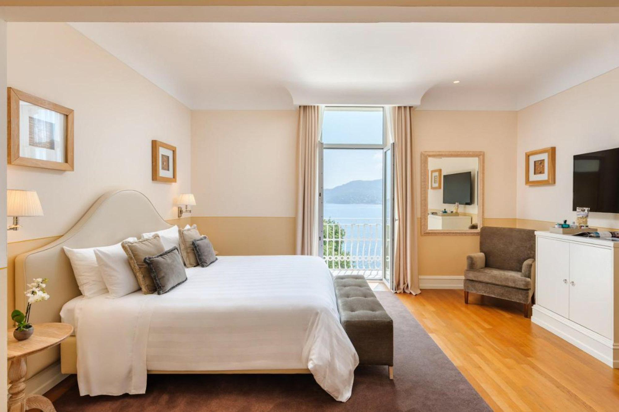 Grand Hotel Bristol Resort & Spa Genoa Liguria Italy hotel review
