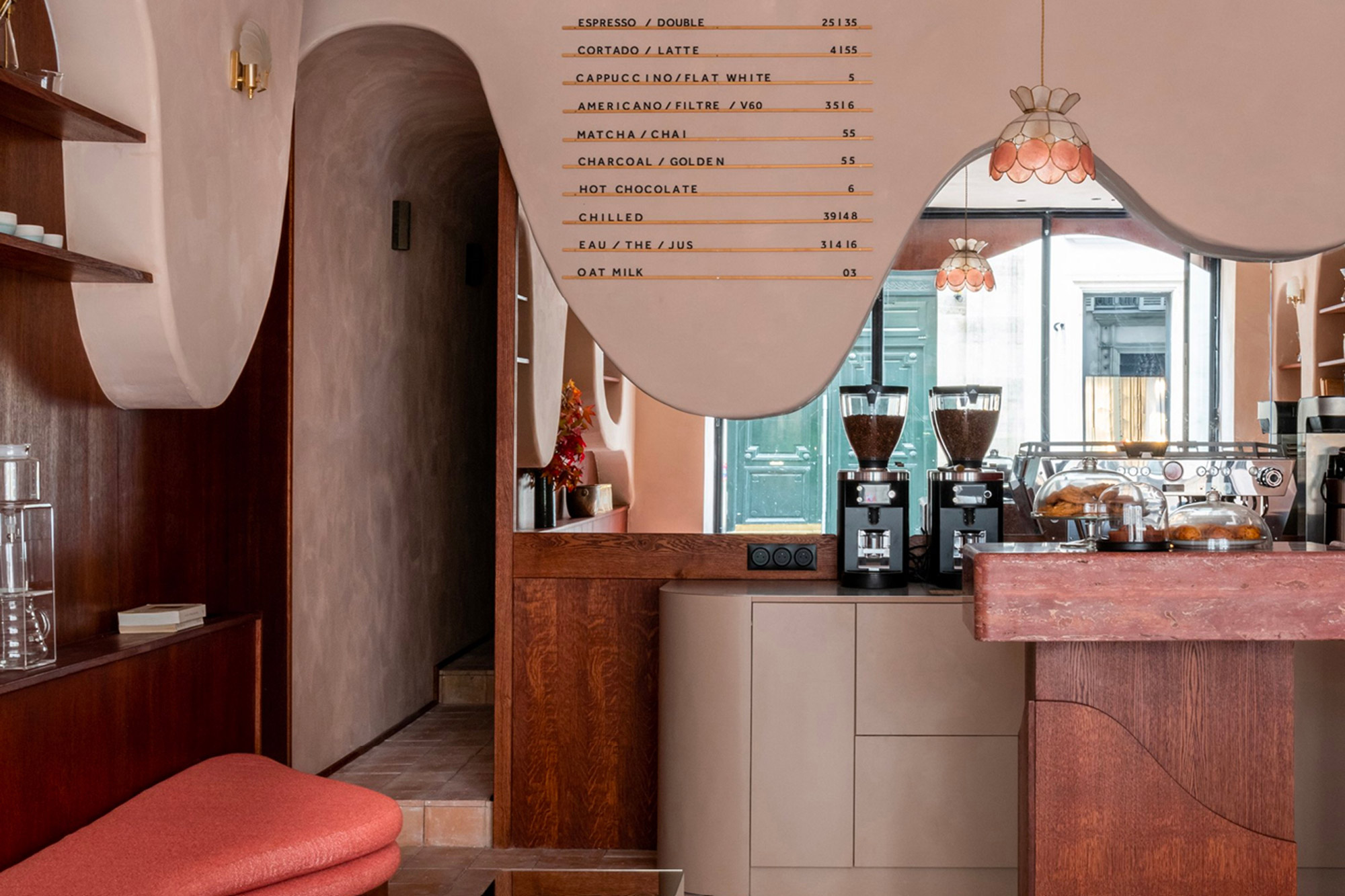 Noir Coffee Shop Concorde Paris Íle-de-France France coffee shop review