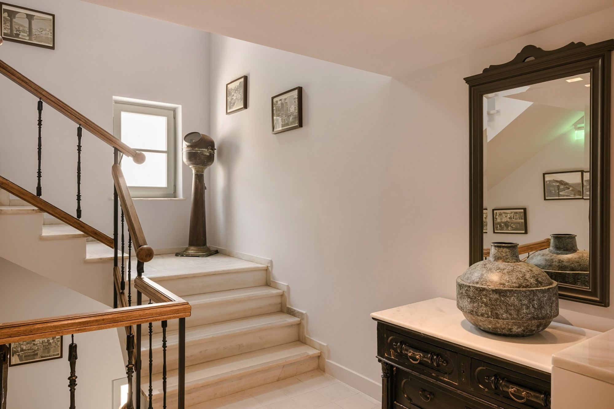 Hydroussa Hotel Hydra Saronic Islands Greece hotel review