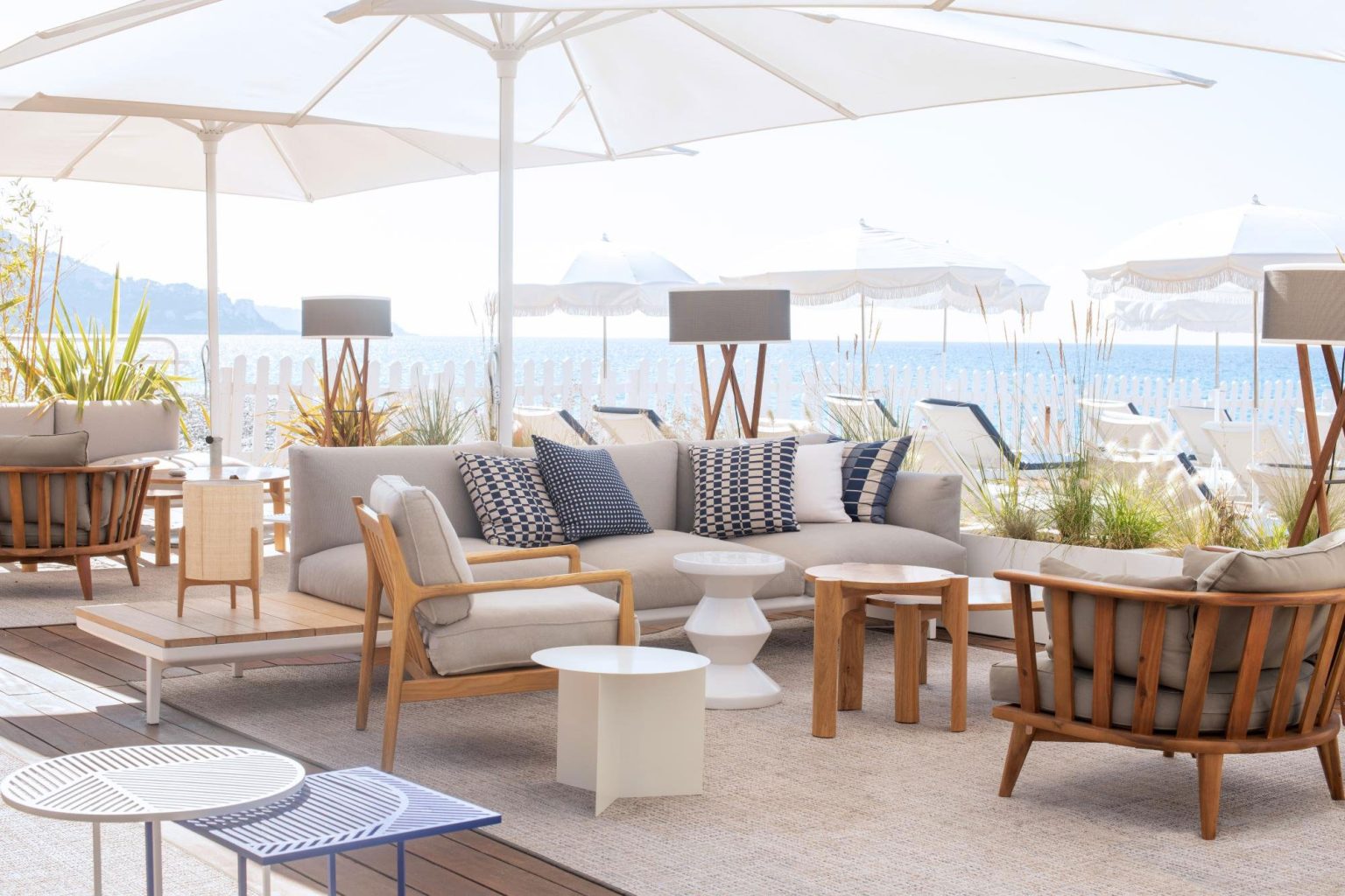 Sunsoaker Bliss: Nice’s 5 Best Beach Clubs You Can’t Miss