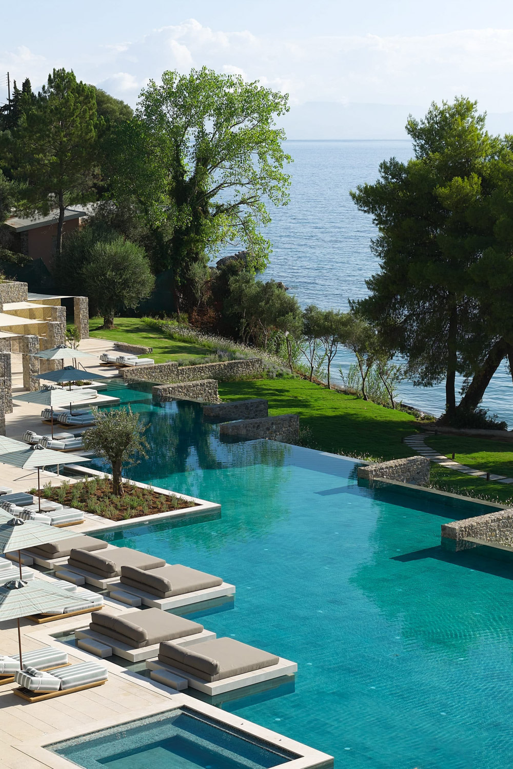 Avali Corfu Greece hotel review