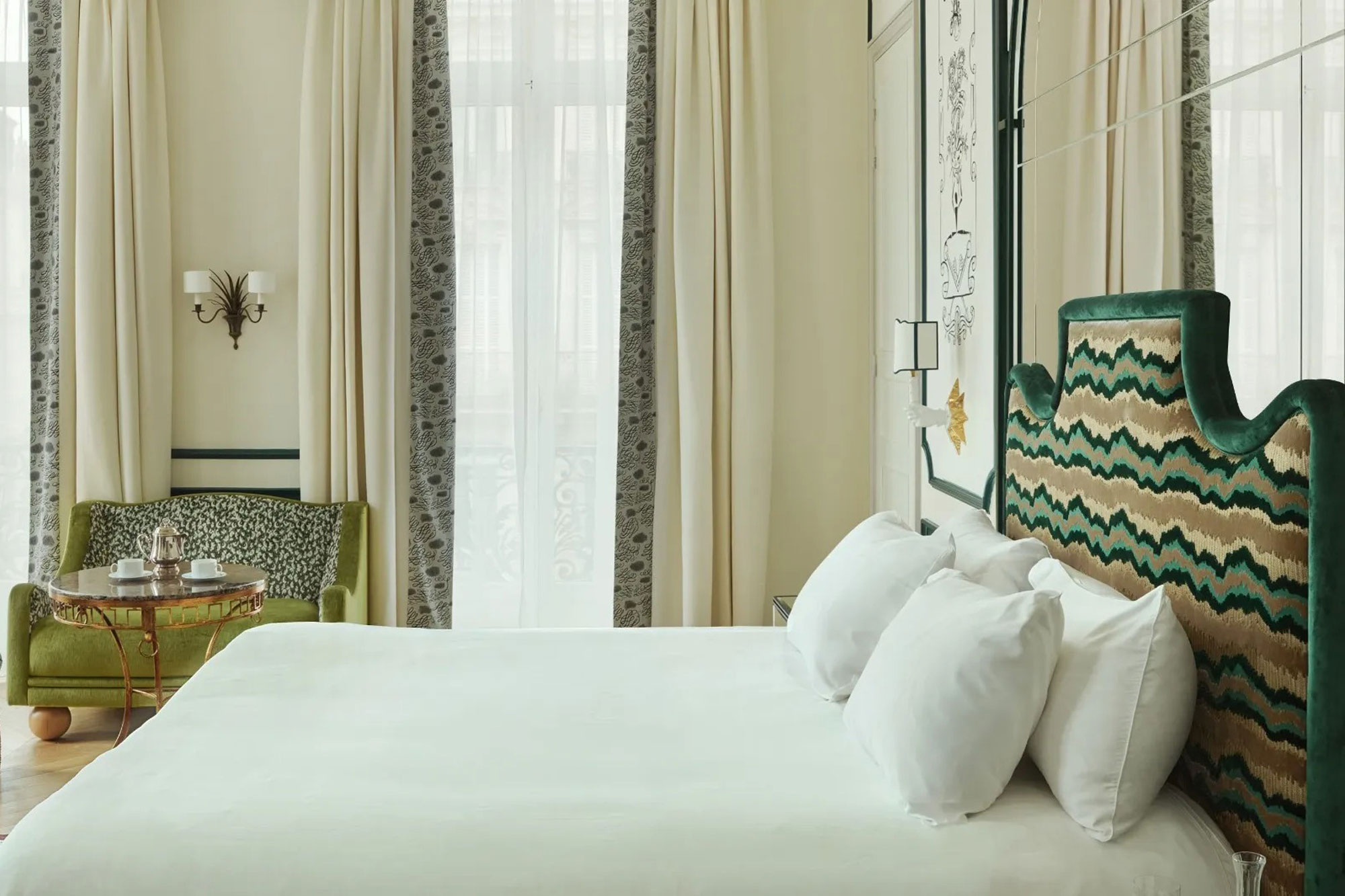 L’Aventure Paris Île-de-France France hotel review